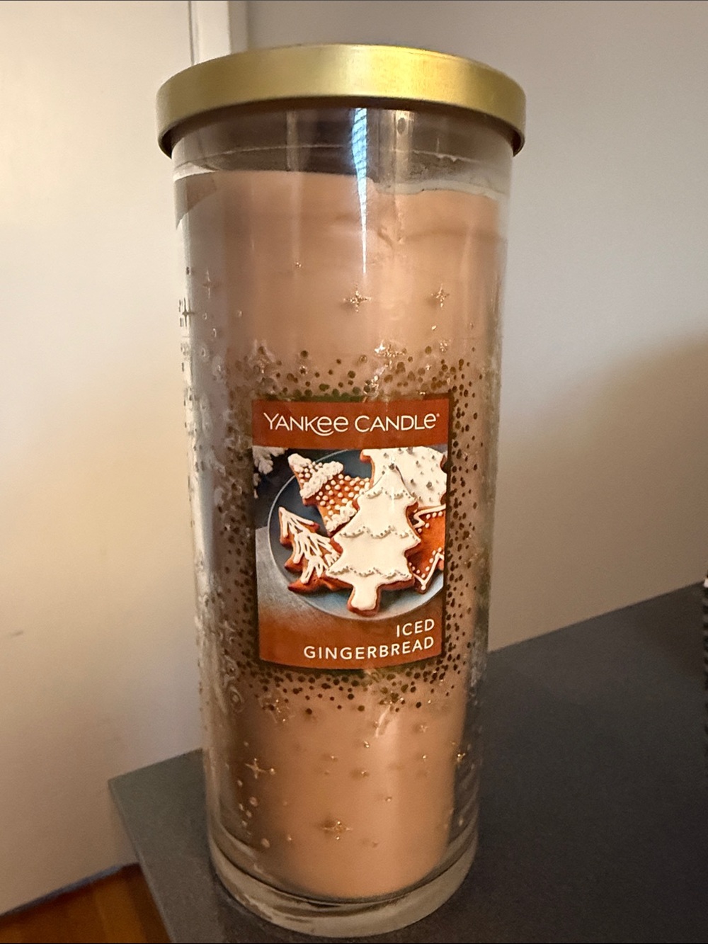 Yankee Candle Iced Gingerbread Candle - 20oz